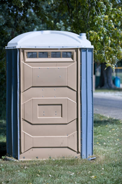 Porta potty delivery and setup in Terryville, CT